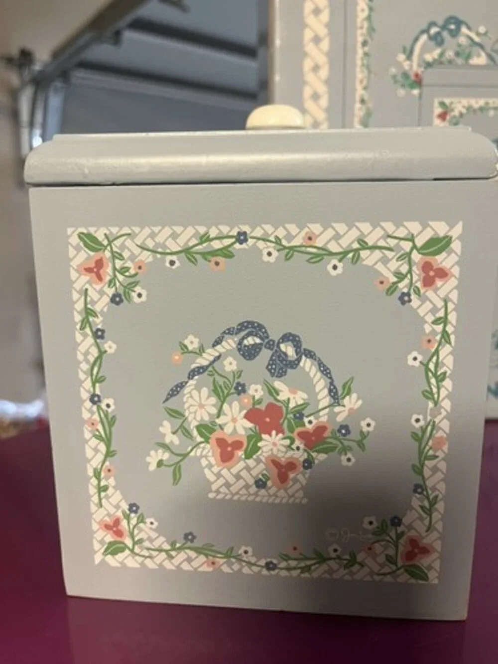 Vintage Col. Of Cape Cod Four Floral Canister Lid Cottage Farmhouse Storage Blue